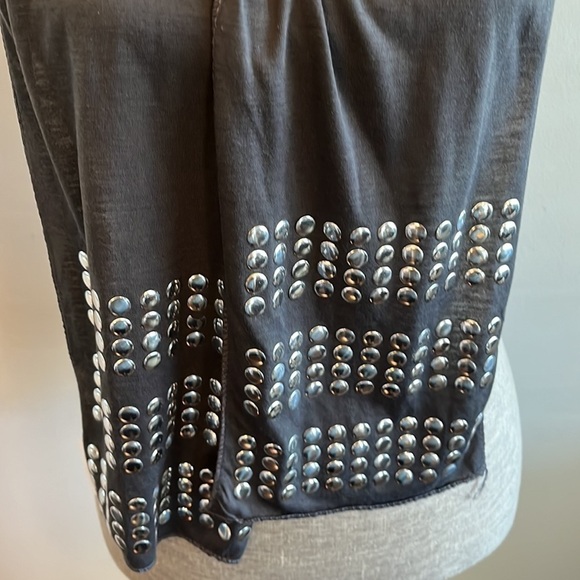 Grey studded scarf. New without tag. Lightweight - Picture 3 of 4